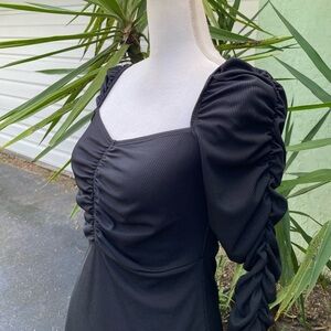 Topshop Ruched Sweetheart Neck Midi Dress